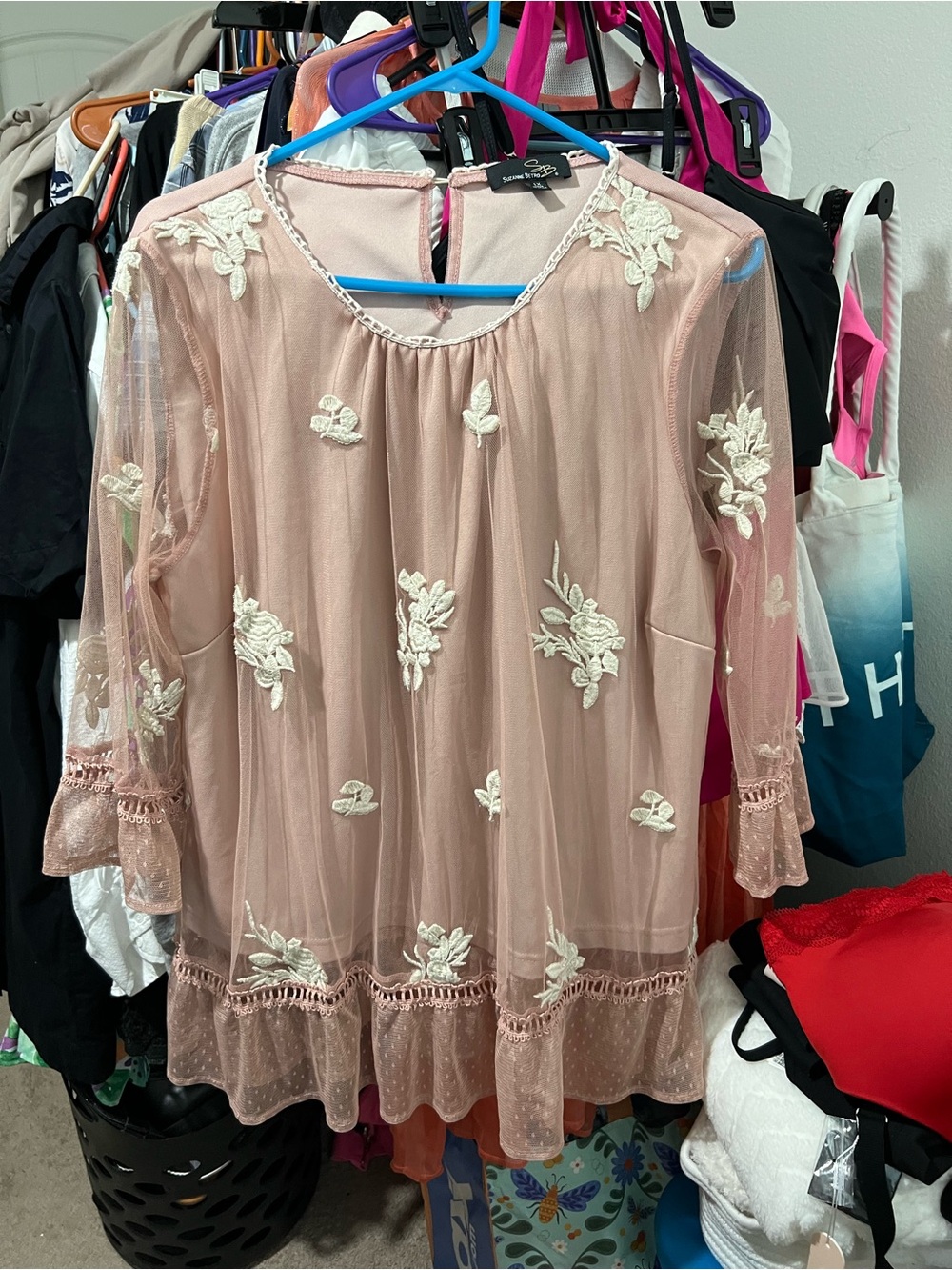 Suzanne Betro Dusty Rose Mesh Tunic with Ivory Floral Appliqué - Picture 9 of 13